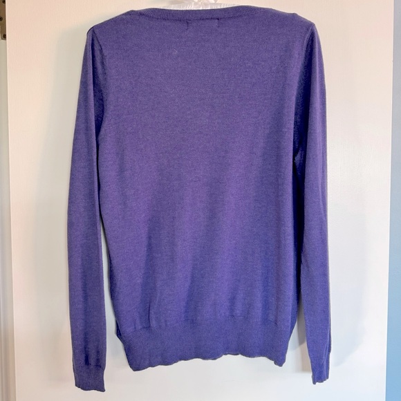 LAST CHANCE Like new! Mossimo large purple sweater fall cozy sleeves v-neck top - Picture 6 of 7